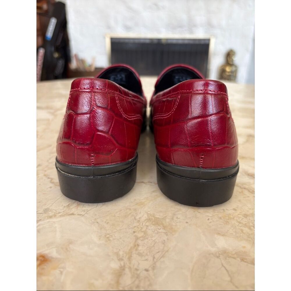 NEW! ECCO Women Dress Classic 15 ECCO Croc Embossed Red Leather Loafers - Picture 7 of 13
